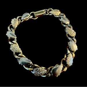 Vintage Gold-toned Grape Leaf Linked Chunky Bracelet